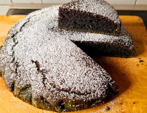 BLACK CAKE DI NOCI