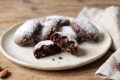 Pan dei Morti morbidissimi: la ricetta originale e il trucco per non farli indurire!