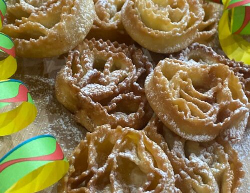 Cartellate di Carnevale con la panna 🎭