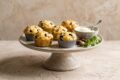 Mini muffin salati agli albumi e olive: il finger food proteico e leggero