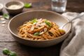 Spaghetti di farro con pesto di peperoni arrostiti: il primo piatto light che sorprende