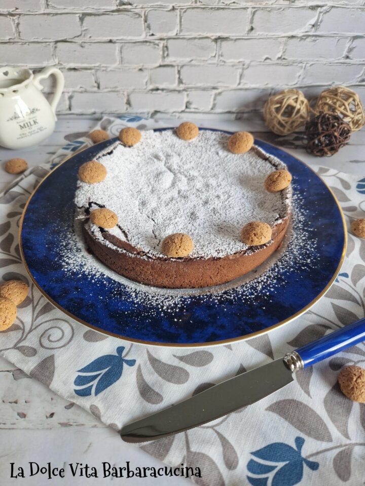 Torta al cioccolato e amaretti 10