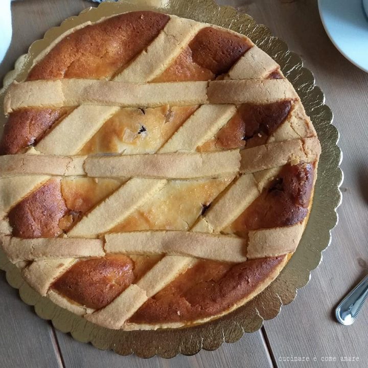 torta crostata tipo pastiera dolce con ricotta