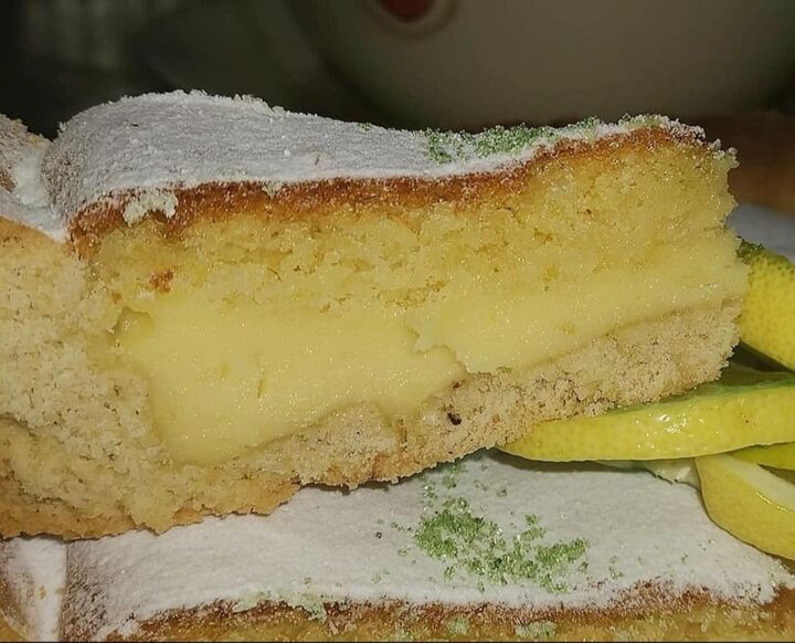 crostata morbida della nonna con crema al limone dolce ripieno
