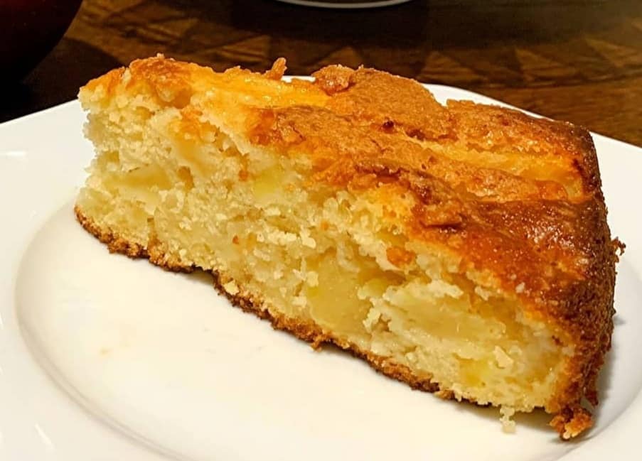 TORTA NUVOLA CON PERE dolce soffice senza burro | Cucinare è come amare
