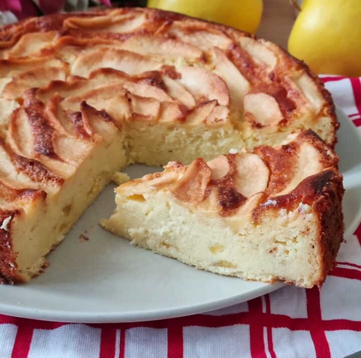 torta cremosissima di ricotta e mele dolce ricetta senza farina