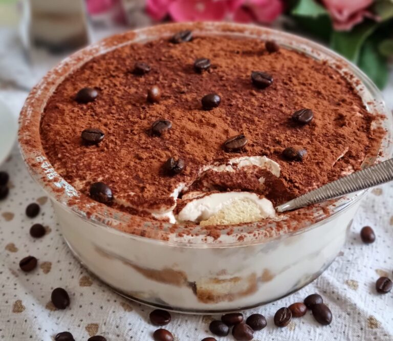 TIRAMISU LEGGERO CON YOGURT GRECO E PAN BRIOCHE Dolce Ricetta Facile