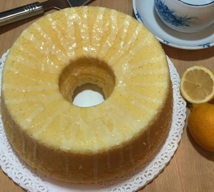 ciambella chiffon cake nuvolissima al limone dolce ricetta facile