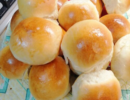 Brioche facili semidolci da farcire a piacere: ricetta casalinga