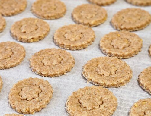 Impasto per biscotti facili e rustici: dolce ricetta con farina integrale
