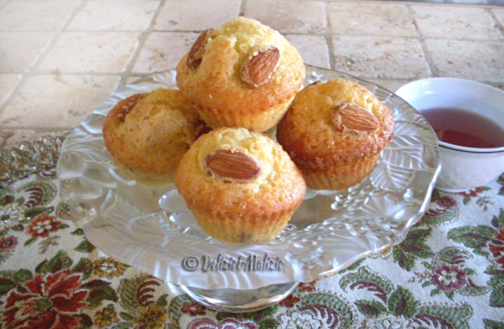 Muffins mandorlati, veloci e senza pesare nulla