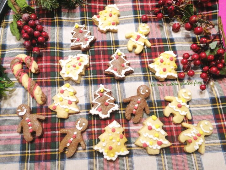 biscotti di Natale con glassa reale senza glutine