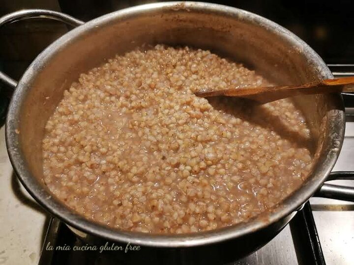 Come preparare il grano saraceno per la pastiera