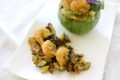 Zucchine ripiene con gamberetti e crema di zucchine