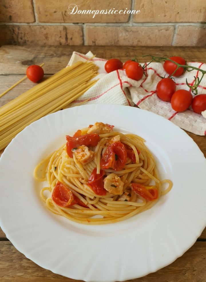 spaghetti con pesce spada e pomodorini
