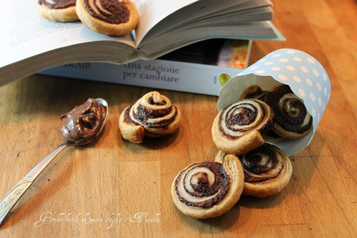 girelle di pasta sfoglia e Nutella facili e veloci