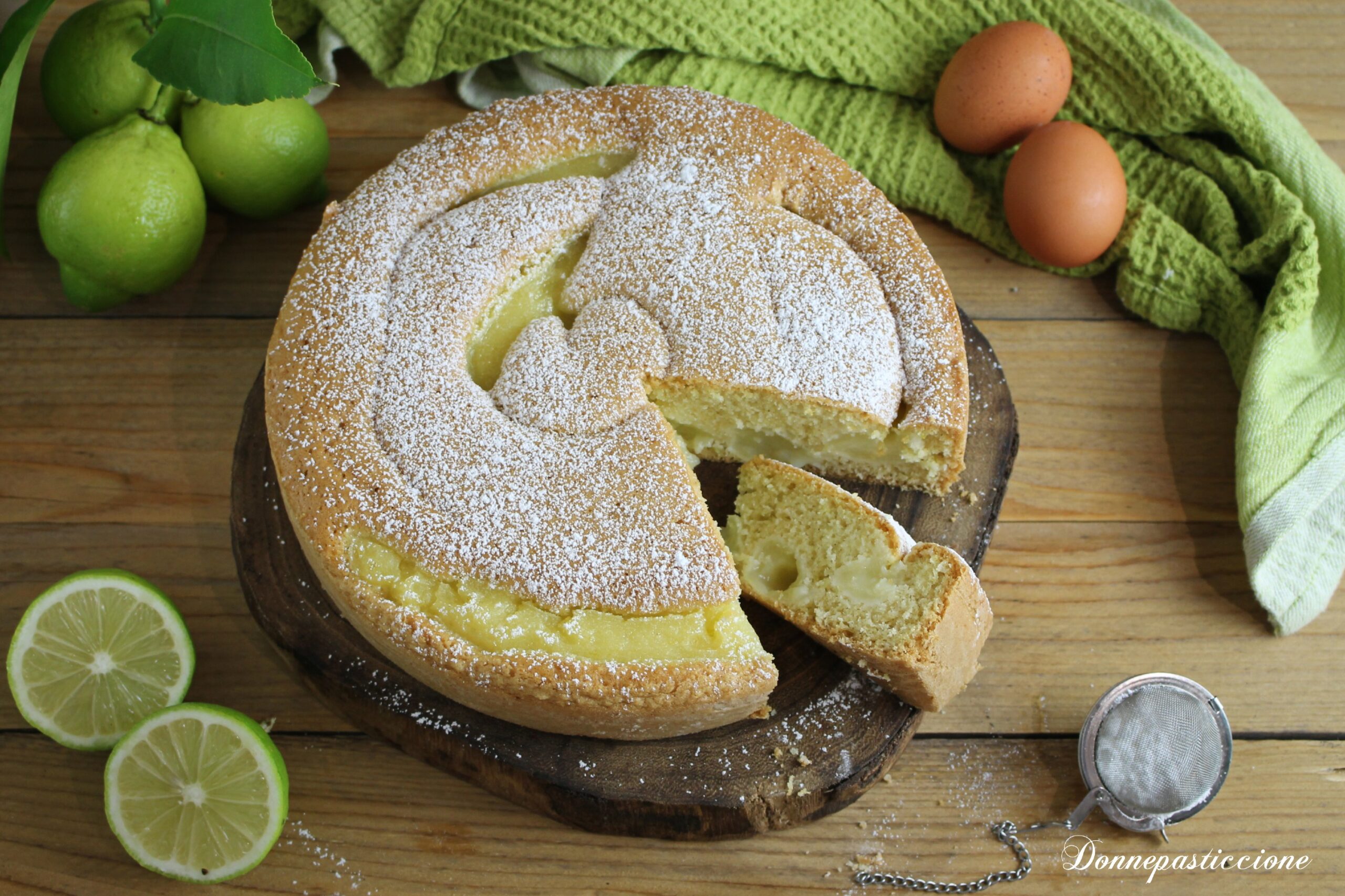 torta soffice e cremosa al limone senza lattosio