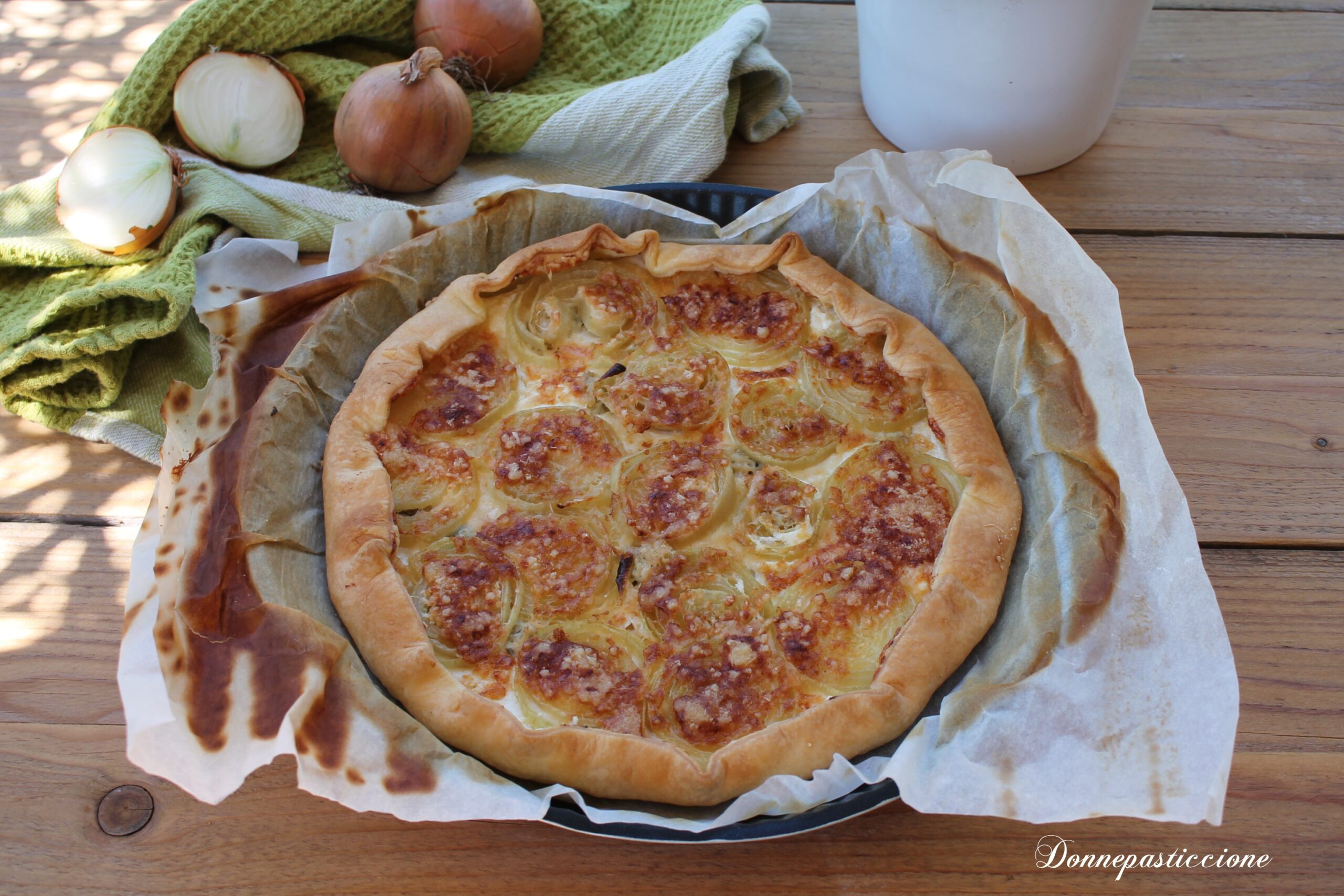 torta salata facile con cipolle e gorgonzola