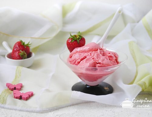 gelato alla fragola con yogurt e ricotta – ricetta bimby