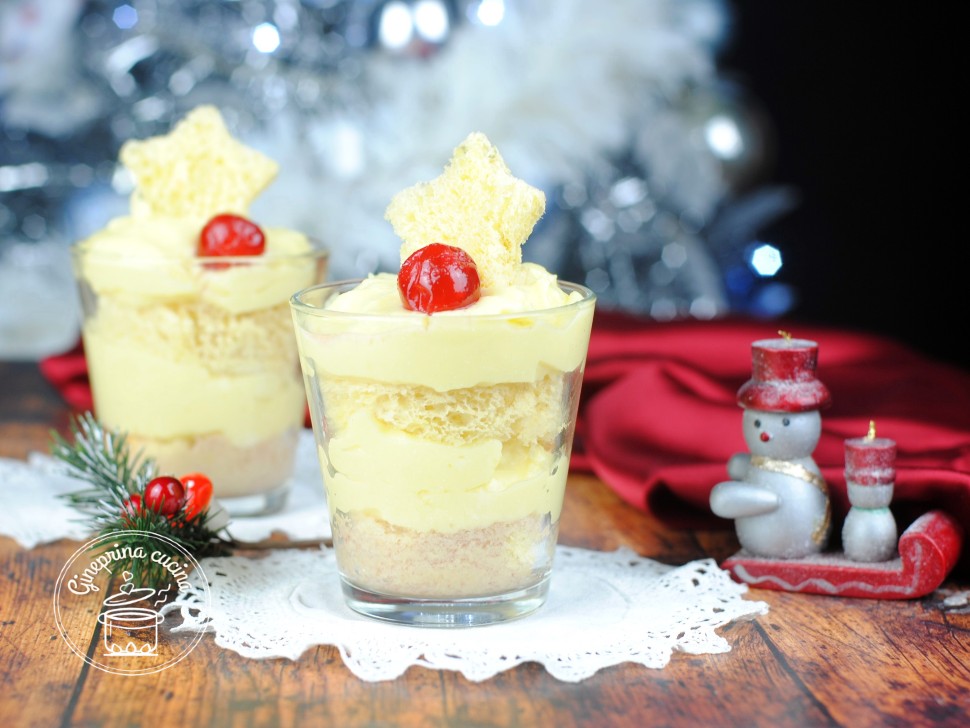 bicchierini pandoro e crema pasticcera al kefir