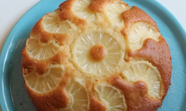 Torta al ananas