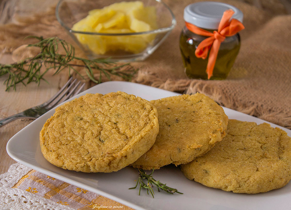 Burger di ceci e patate al forno