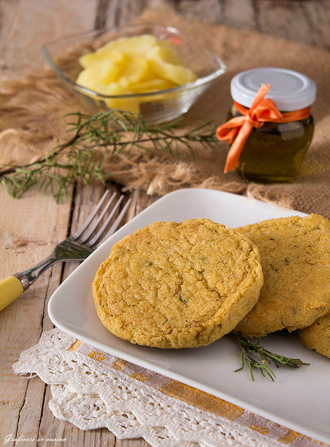 Burger di ceci e patate al forno