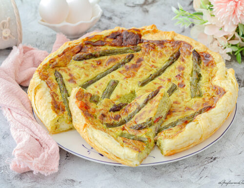 Torta salata con asparagi e Speck