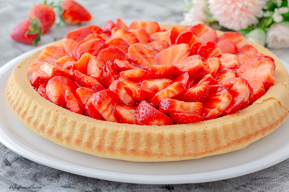 Torta fragole e gelatina