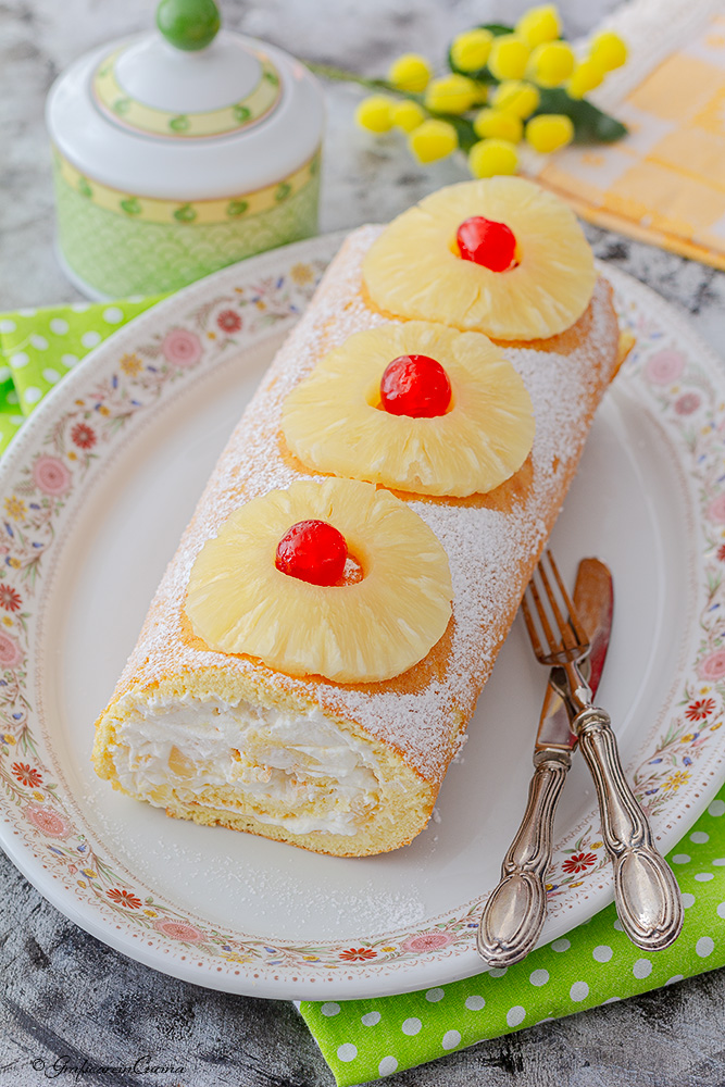 Rotolo panna e ananas