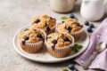 Muffin all'Avena e Mirtilli: Soffici, Leggeri e Senza Burro
