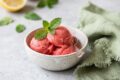 Sorbetto all'Anguria e Menta: La Ricetta Fit Pronta in 5 Minuti