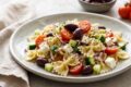 Pasta Fredda alla Greca: Fresca, Leggera e Veloce