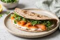 Piadina Salmone e Robiola Light: Fresca, Veloce e Senza Cottura