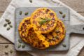 Focaccine di Zucca e Avena in Padella: Senza Lievito e con 3 Ingredienti!