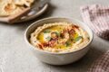 Hummus proteico allo yogurt greco: cremoso e pronto in 5 minuti