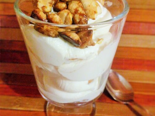 Crema bianca con arachidi – White cream with peanuts