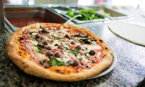 Pizzeria Trianon la pizza verace di Napoli che non ti puoi perdere
