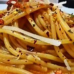 Spaghetti aglio, olio e peperoncino a modo mio