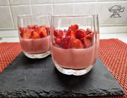 Panna cotta alle fragole