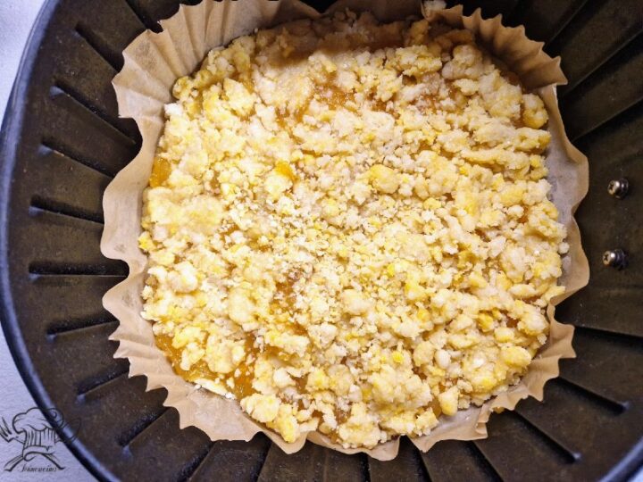 crostata veloce con marmelllata di pesche