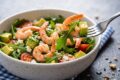 Insalata mare e monti keto: il piatto fresco, ricco e saziante