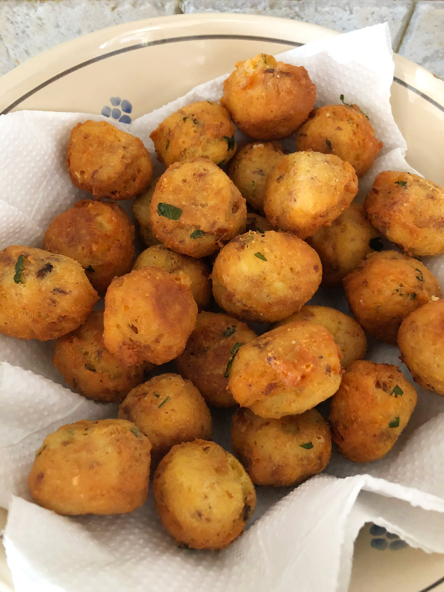 Polpette di pane e uova deliziose