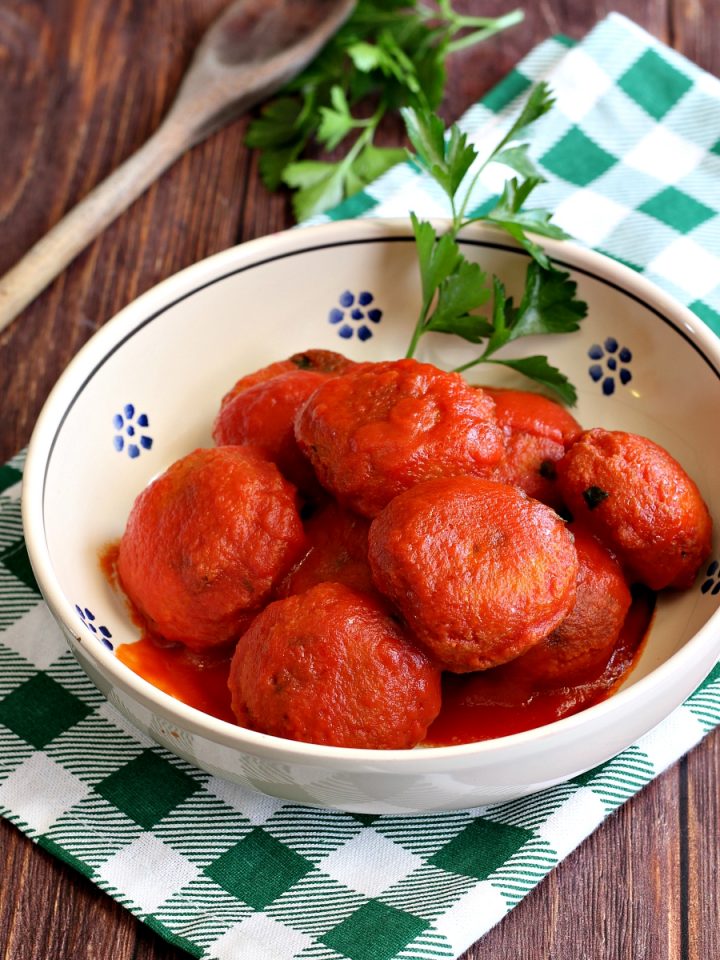 POLPETTE DI PANE AL SUGO. Saporite, Morbide E Spugnose.