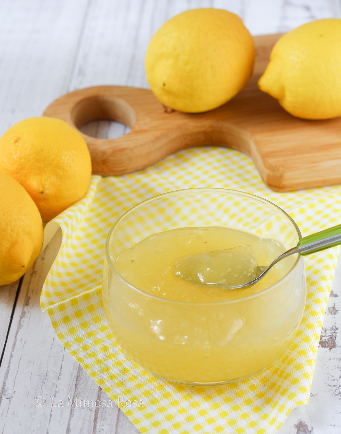 Crema al limone senza uova e latte ricetta