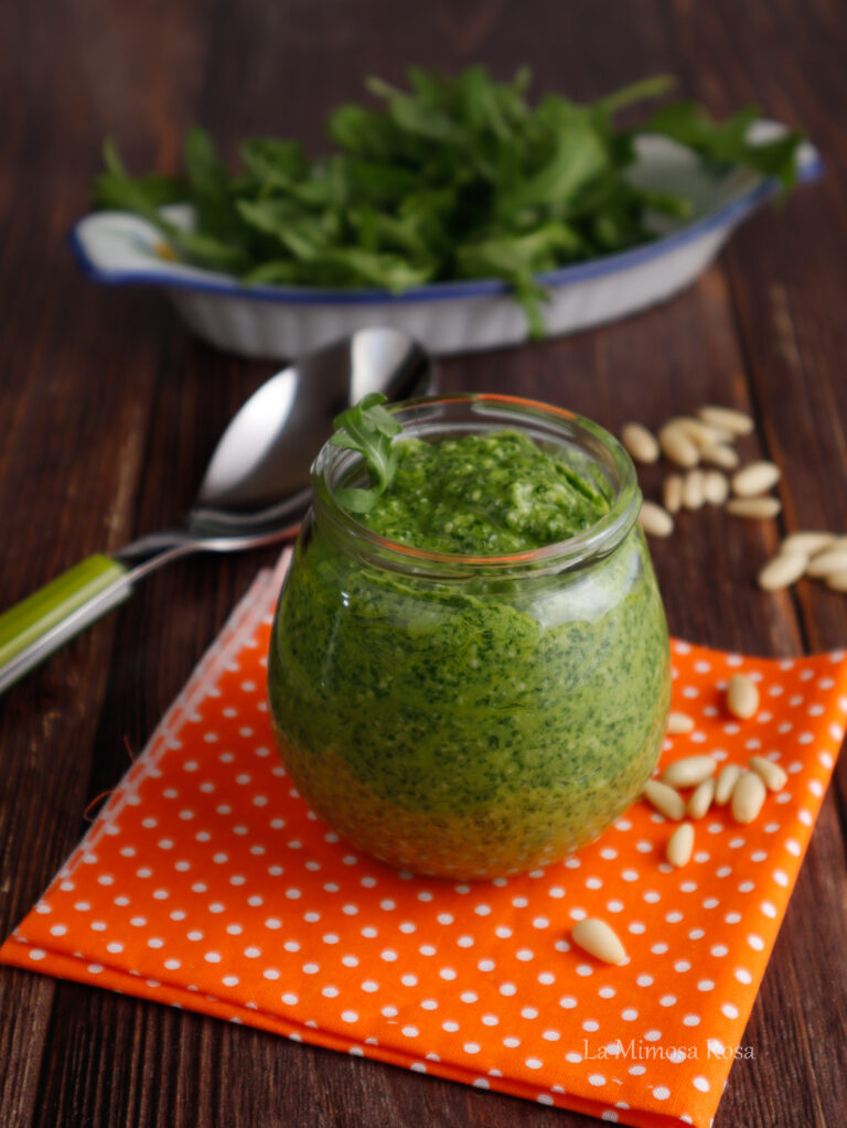 PESTO DI RUCOLA, condimento per pasta o bruschetteLa Mimosa Rosa