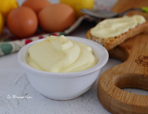 Maionese con uova sode, con poco olio e 100% sicura!