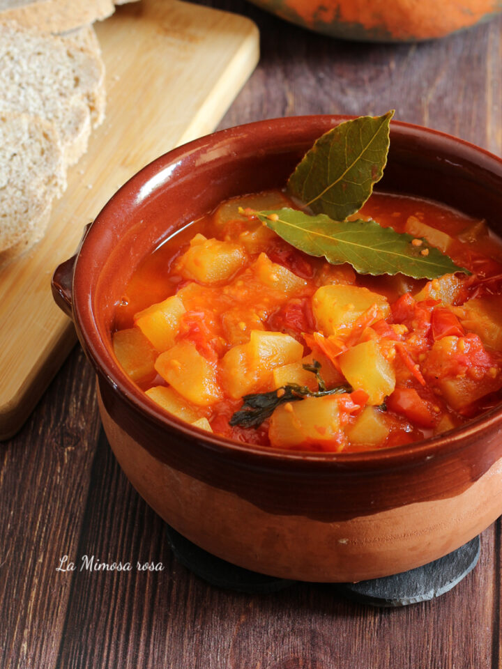 Zuppa di patate e pomodori ricetta