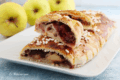 Strudel di mele e ciliegie con pasta sfoglia dolce facile e veloce