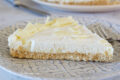 Torta fredda al cioccolato bianco senza colla di pesce